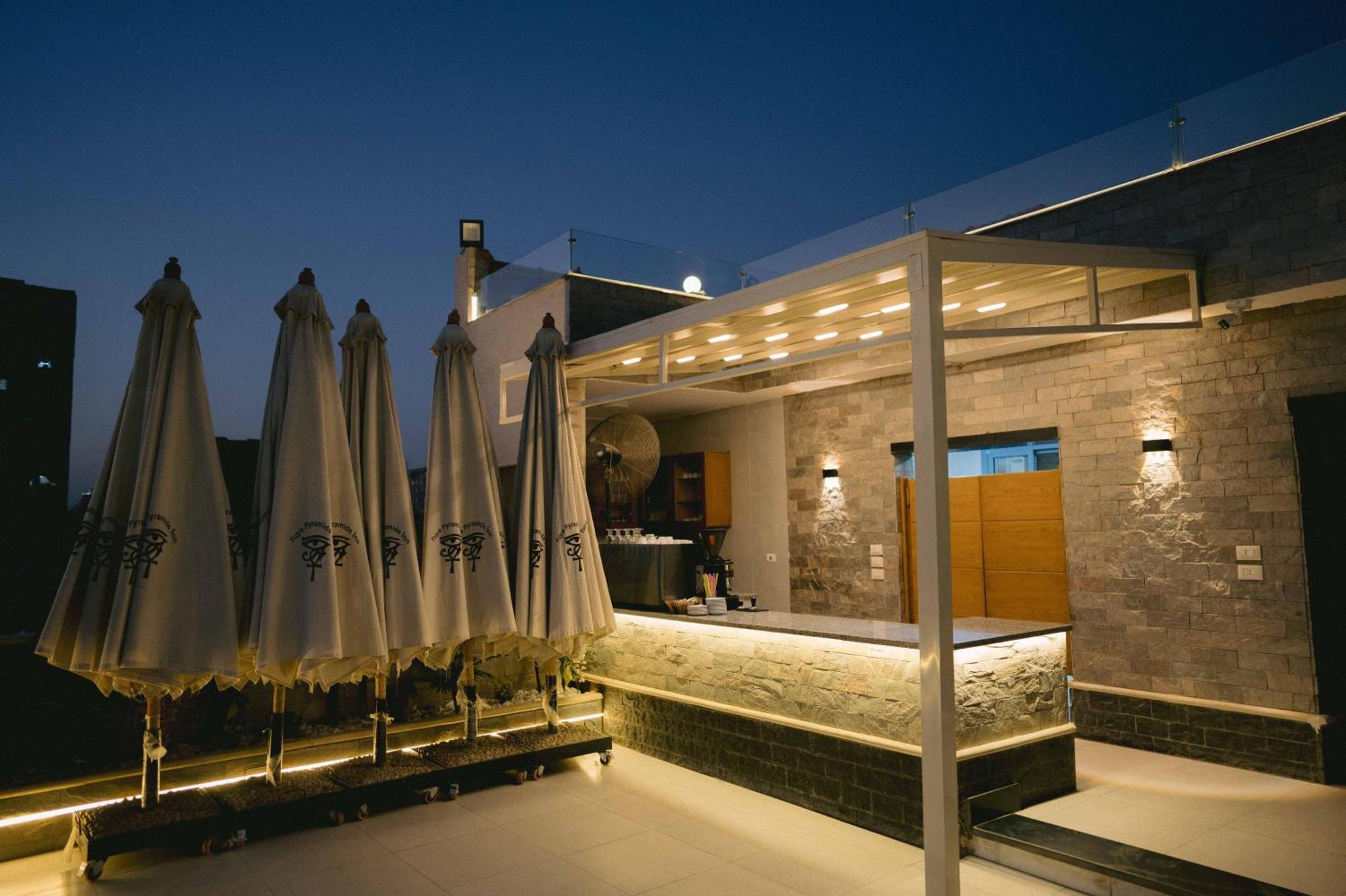 Tuya Pyramids Queen Hotel Cairo