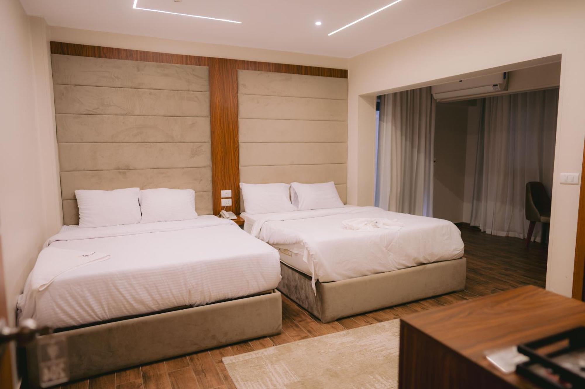 Hotel Tuya Pyramids Queen Cairo